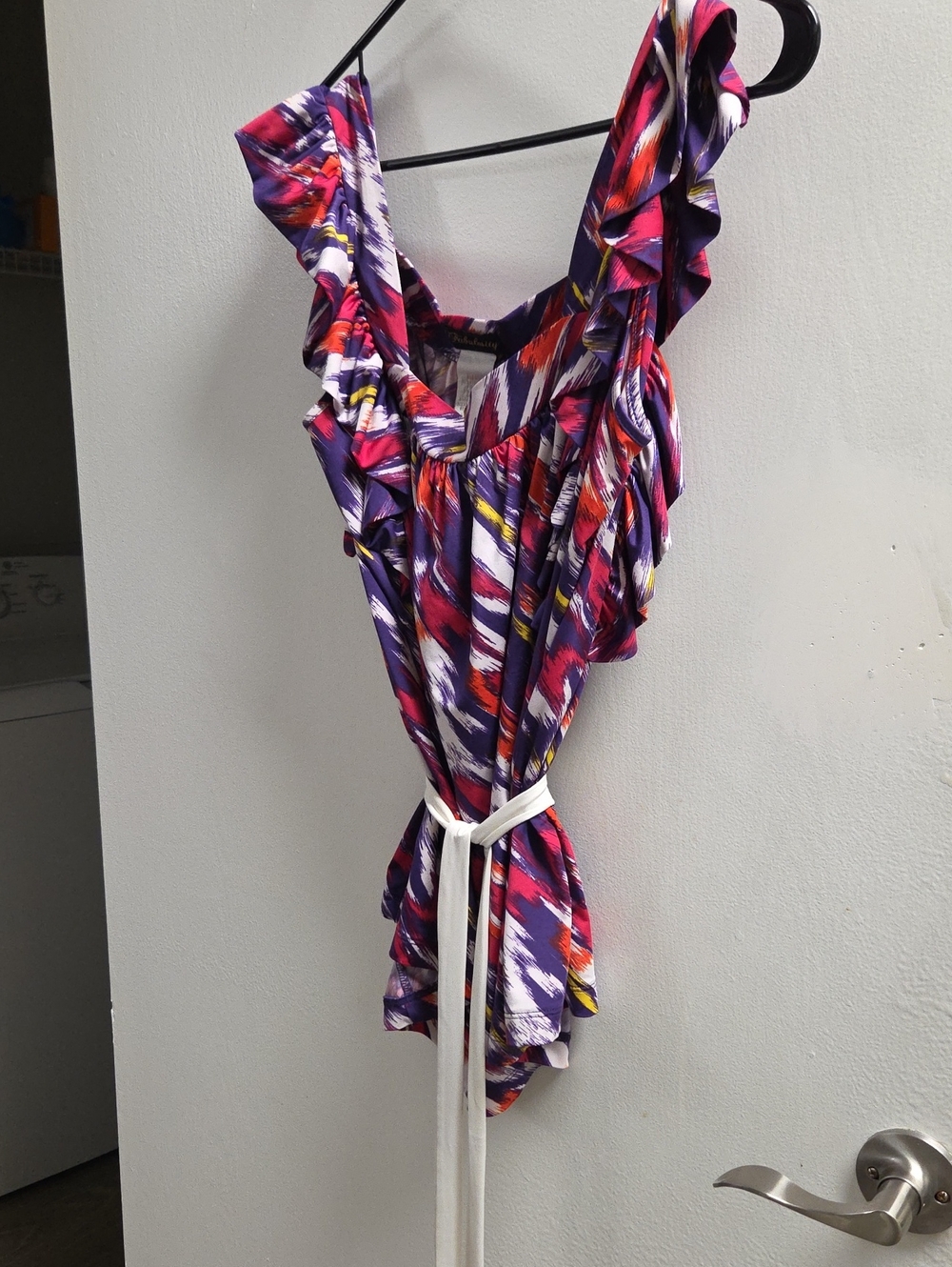 Ruffled V-Neck Blouse with Tie-Waist in Purple and Pink